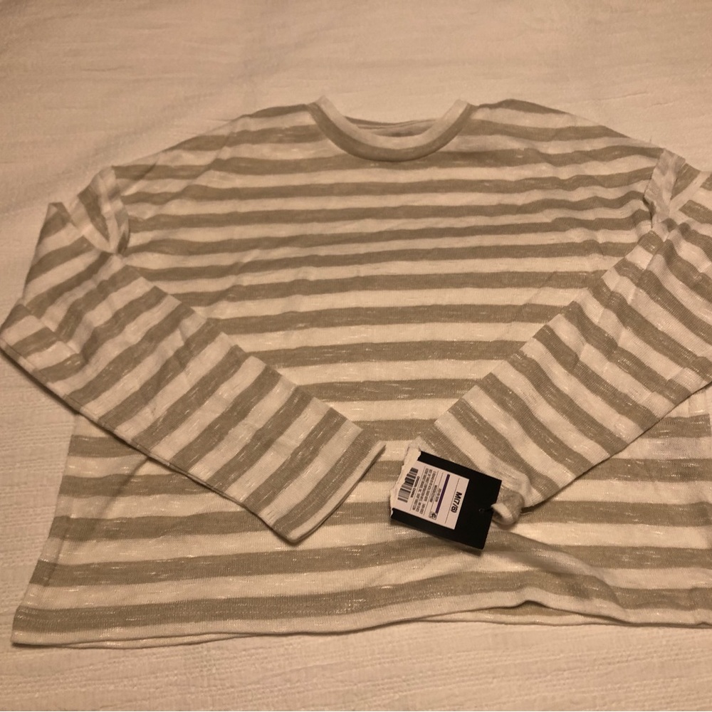 Clothes bundle - Picture 5 of 15
